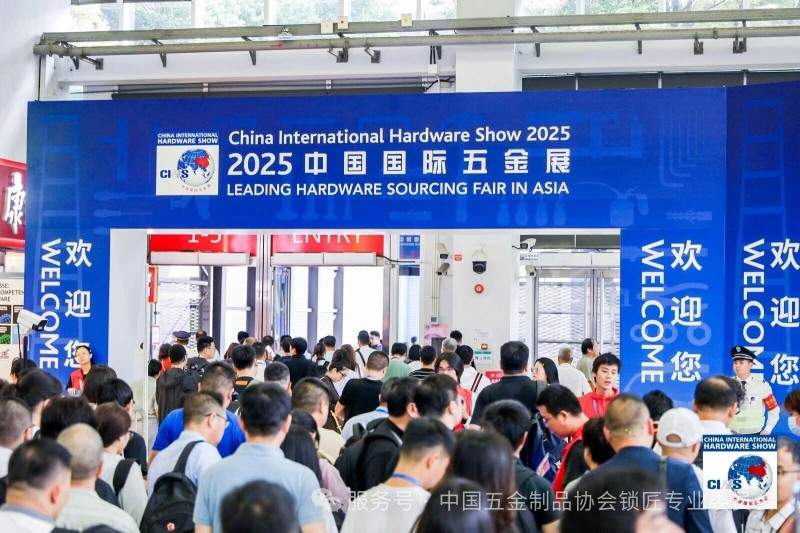 中国锁匠包揽国际大赛前三，开锁速度竟比智能算法还快