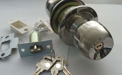 新乡换指纹锁(开锁服务电话)(图1) 新乡换指纹锁(开锁服务电话)