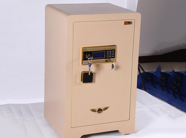 泰州安装指纹锁(专业修锁换锁)(图1) 泰州安装指纹锁(专业修锁换锁)