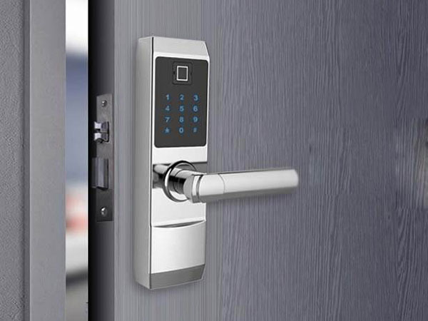 肇庆开汽车锁（正规的换锁公司）