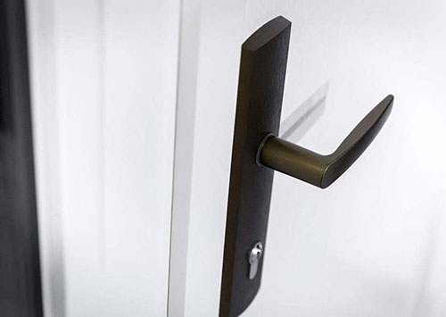 济宁上门换锁电话（配车钥匙）