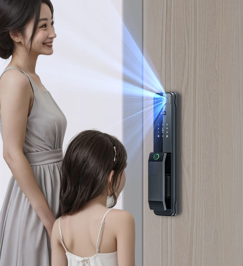 全自动猫眼指纹锁（ZL-700 全能版）—— 三口之家的 “实用型安防标配”(图2)